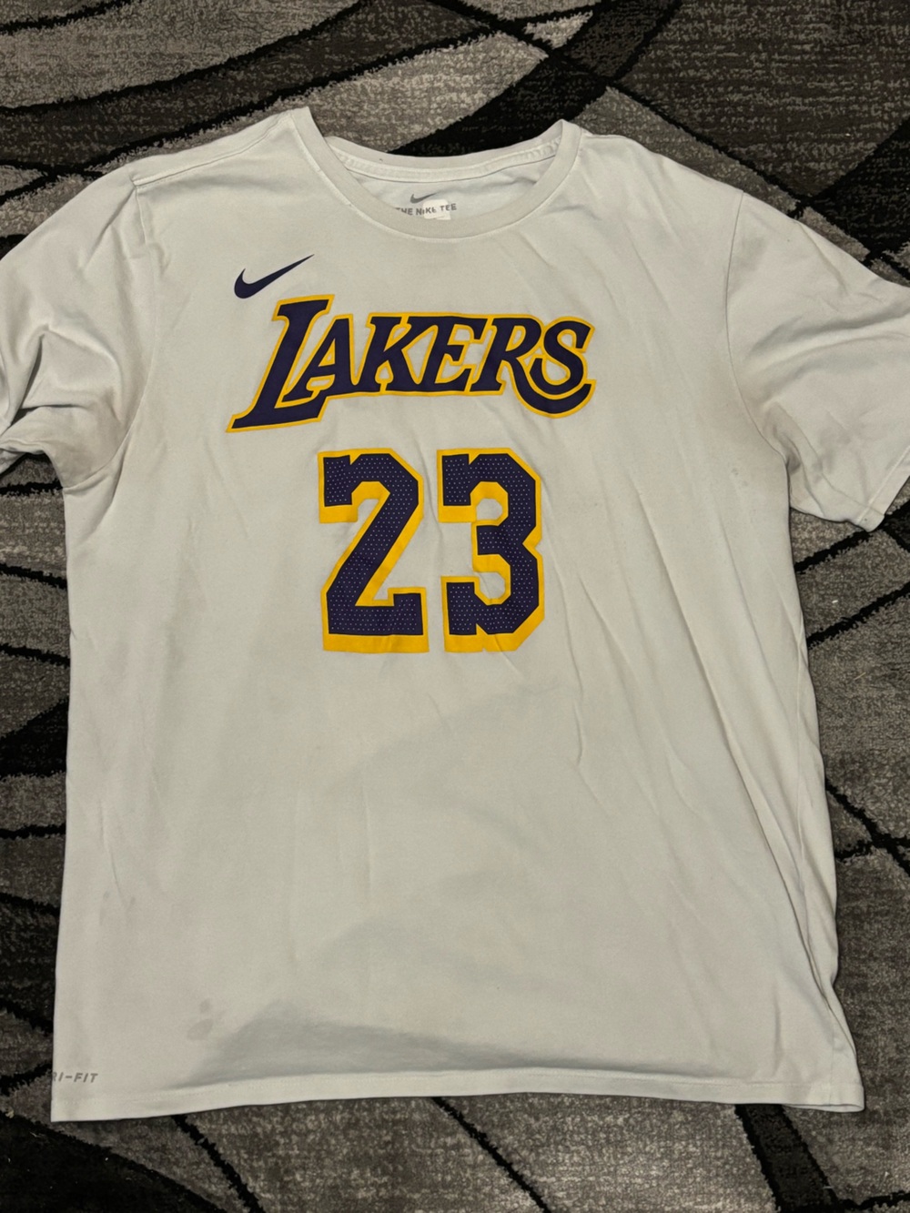 Nike White Los Angeles Lakers 23 Short Sleeve Tee